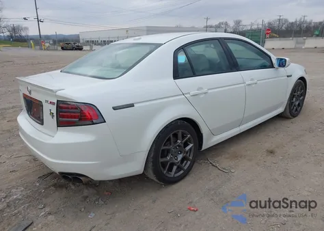 2008 Acura Tl Type S z USA, uszkodzony, nr VIN 19UUA76508A048616